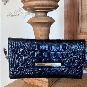 SOLD DON’T PURCHASE  Brahmin Black Melbourne Wallet & checkbook holder